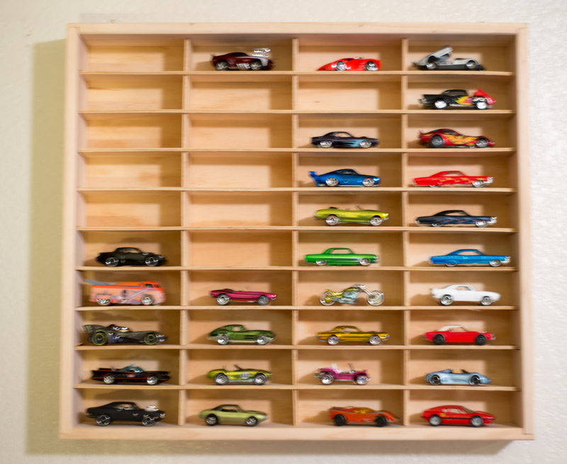 Illustration for article titled I got new diecast displays